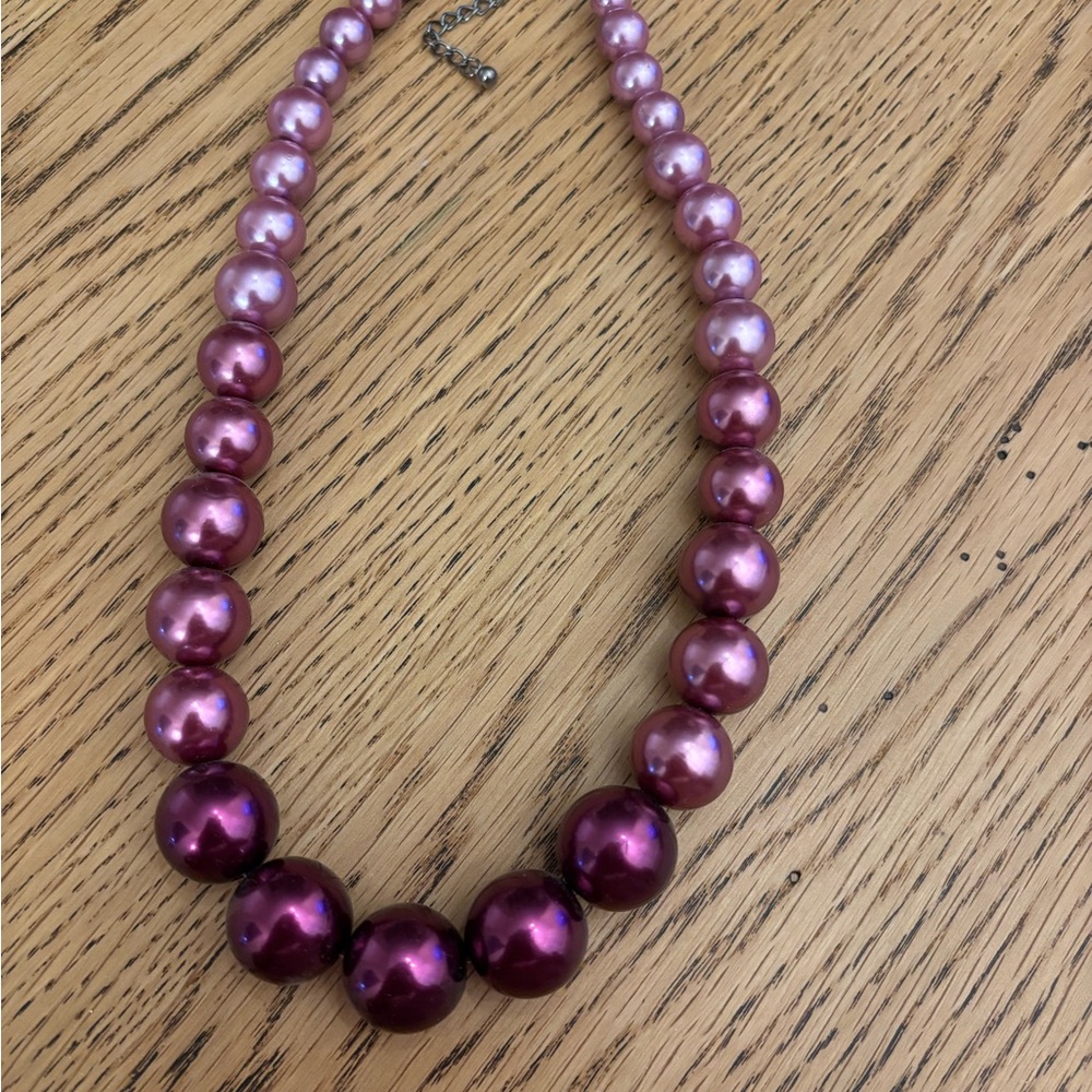 Elegant Pink Pearl Necklace